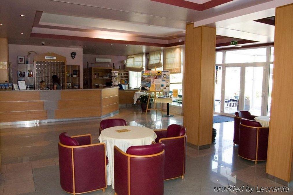 Hotel Arcus Residence Медулин Екстер'єр фото