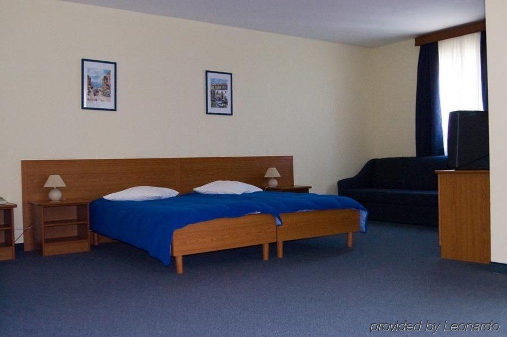 Hotel Arcus Residence Медулин Екстер'єр фото