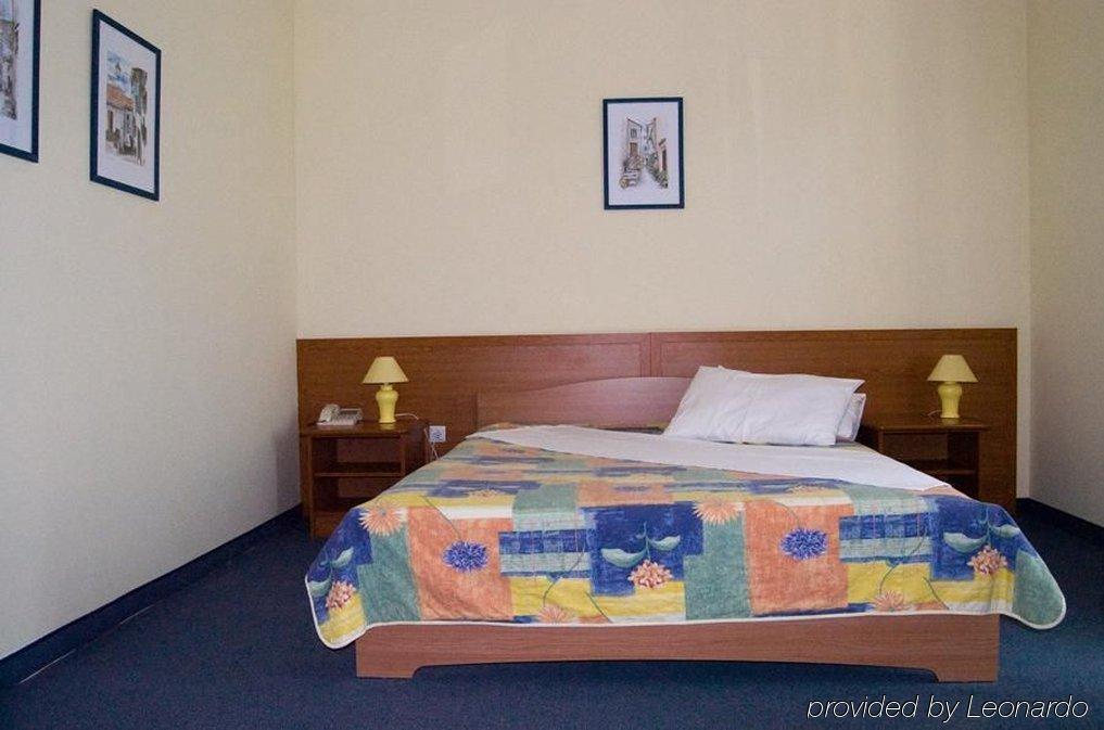 Hotel Arcus Residence Медулин Екстер'єр фото