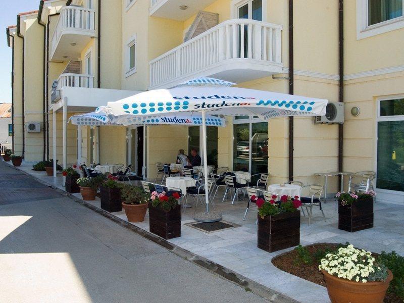 Hotel Arcus Residence Медулин Екстер'єр фото