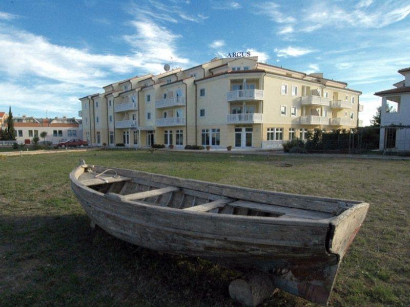 Hotel Arcus Residence Медулин Екстер'єр фото